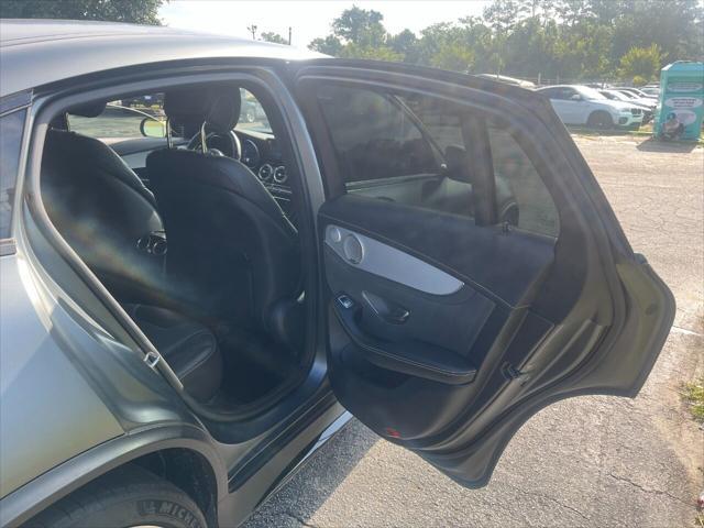 used 2021 Mercedes-Benz AMG GLC 63 car