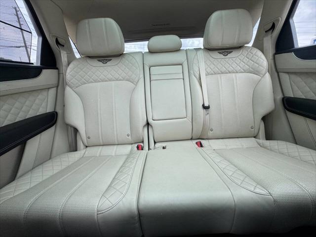 used 2018 Bentley Bentayga car