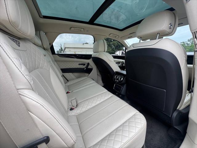used 2018 Bentley Bentayga car