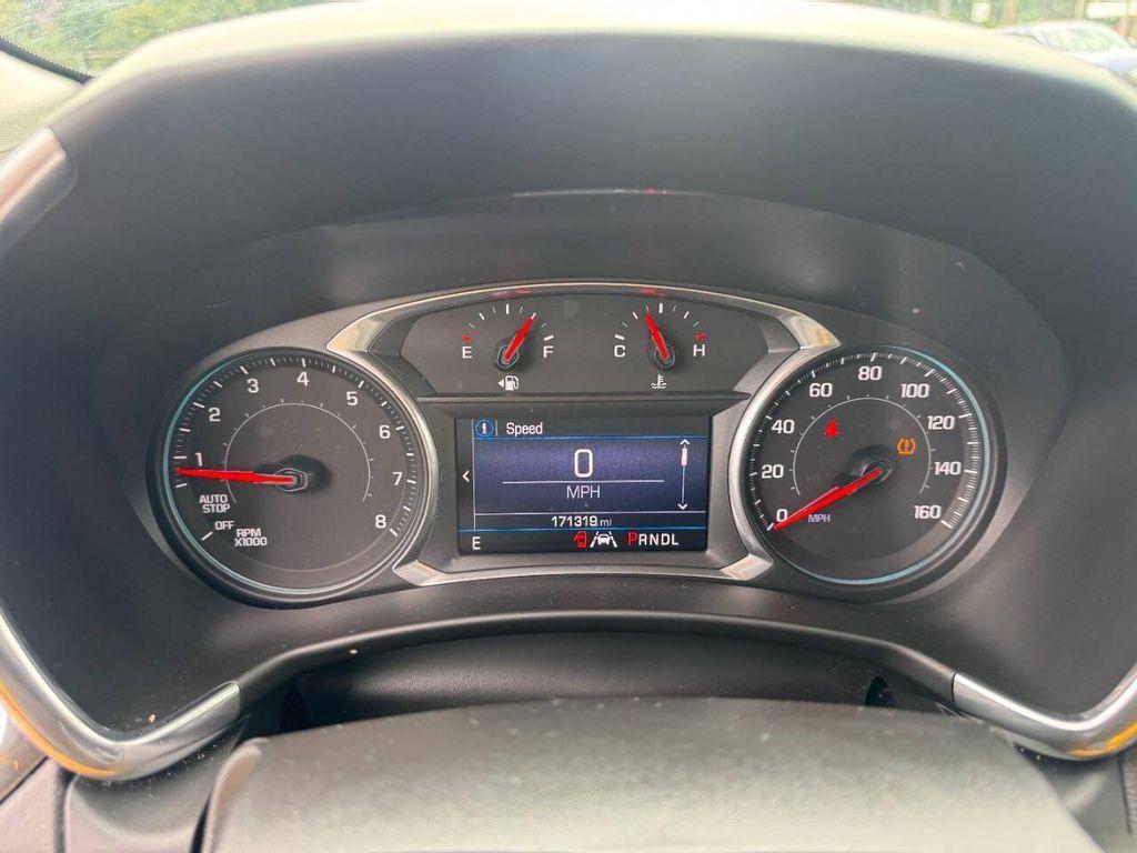 used 2020 Chevrolet Equinox car, priced at $10,999