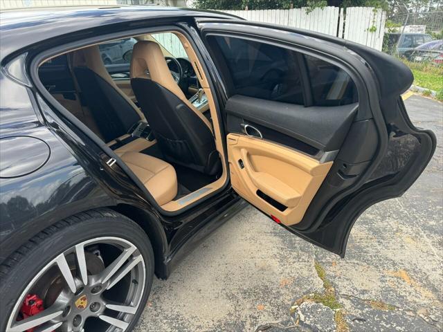 used 2013 Porsche Panamera car