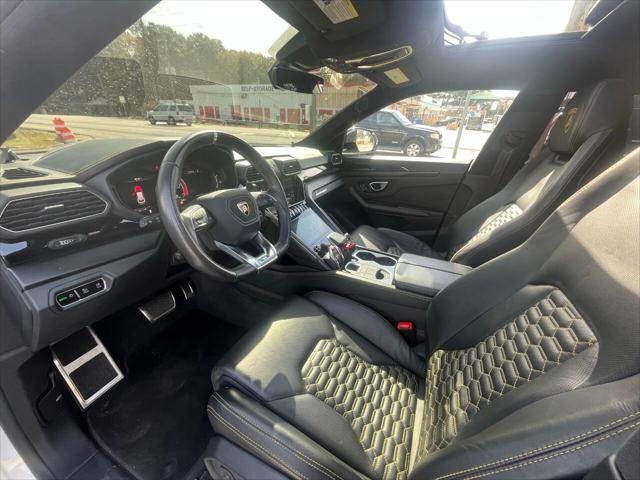 used 2021 Lamborghini Urus car