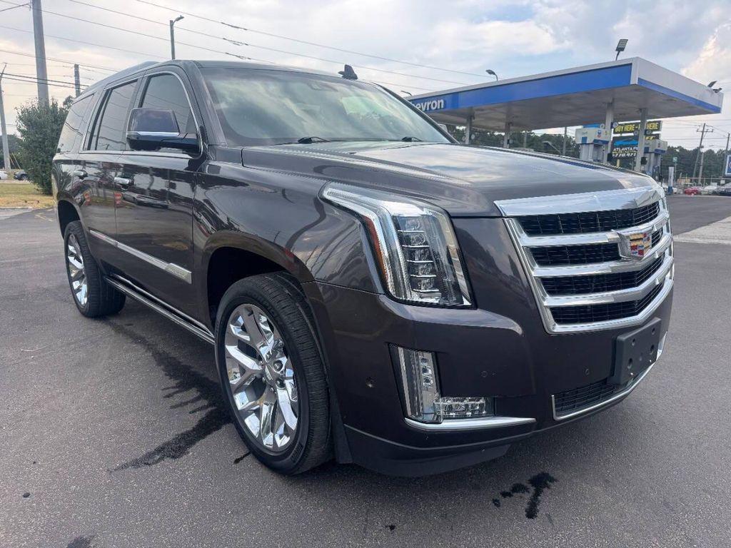 used 2017 Cadillac Escalade car, priced at $27,999