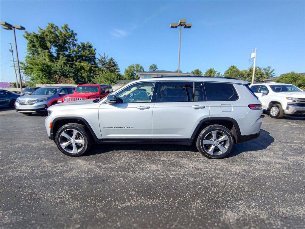 used 2022 Jeep Grand Cherokee L car, priced at $29,700