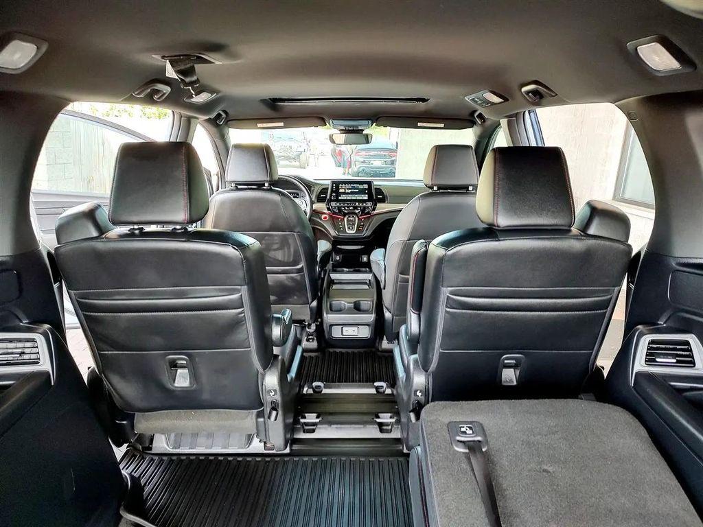 used 2024 Honda Odyssey car, priced at $44,600