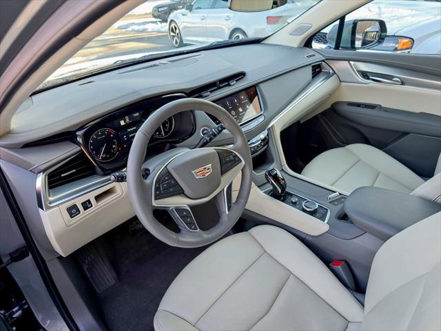 used 2024 Cadillac XT5 car, priced at $46,800