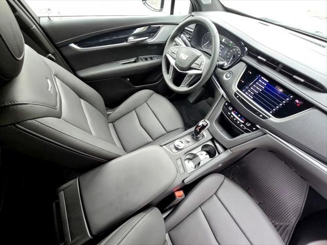 used 2025 Cadillac XT5 car, priced at $56,200