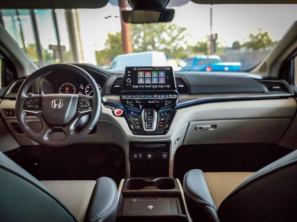 used 2025 Honda Odyssey car, priced at $49,000