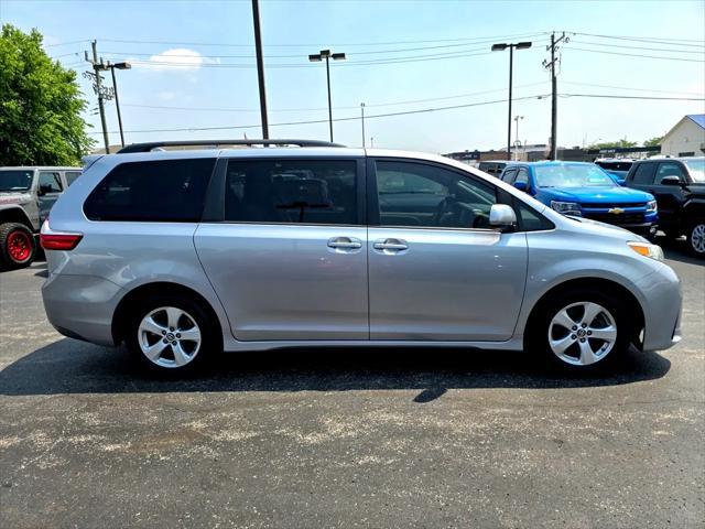 used 2018 Toyota Sienna car