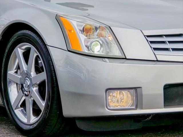 used 2006 Cadillac XLR car, priced at $17,100