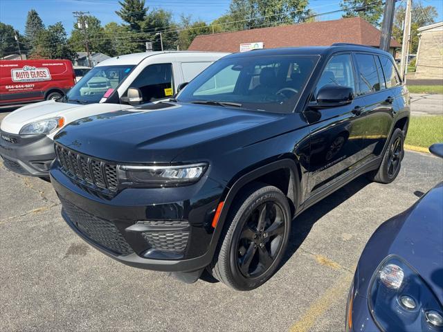 used 2023 Jeep Grand Cherokee car