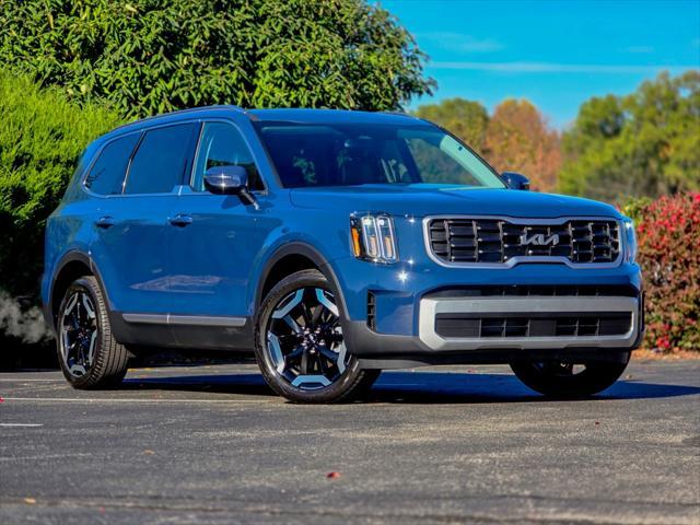 used 2024 Kia Telluride car, priced at $39,800