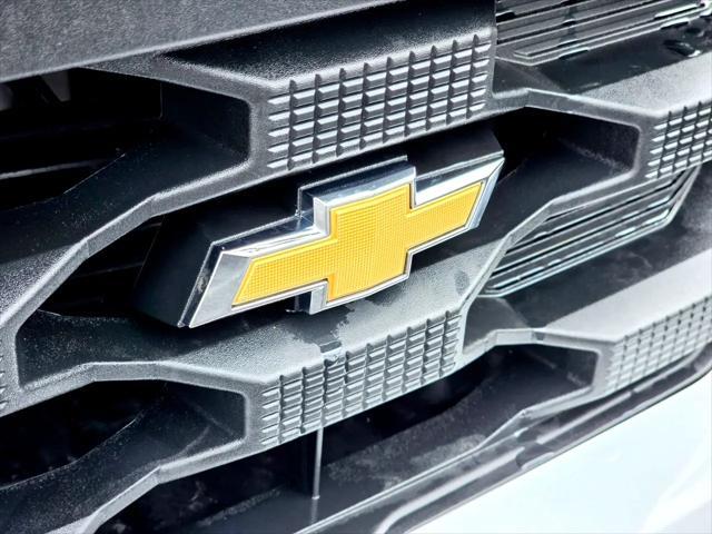 used 2024 Chevrolet Silverado 1500 car, priced at $33,100