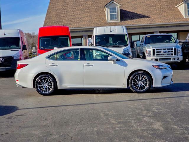 used 2017 Lexus ES 350 car, priced at $28,500