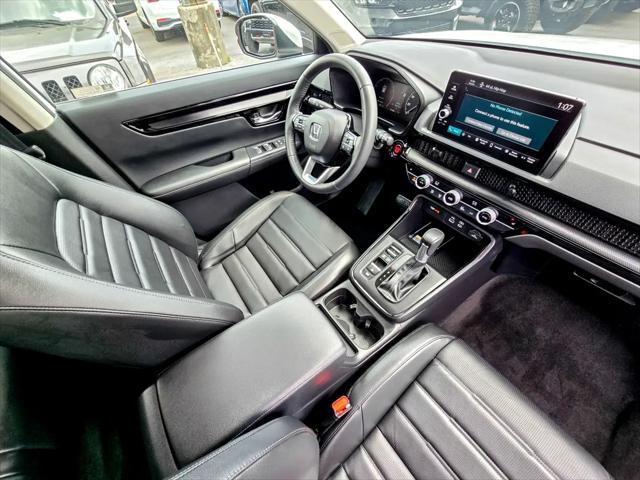 used 2024 Honda CR-V car, priced at $40,900