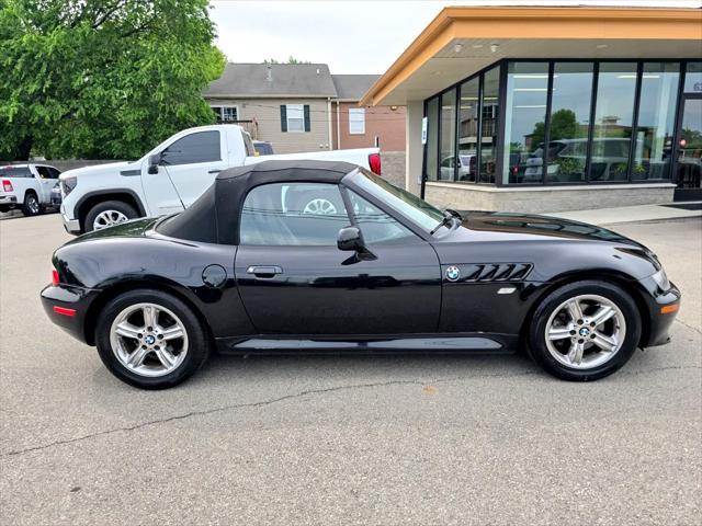 used 2000 BMW Z3 car, priced at $10,500