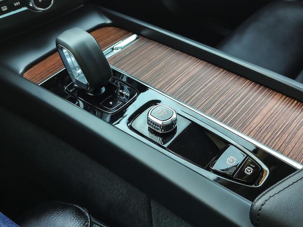 used 2024 Volvo XC60 car, priced at $40,200