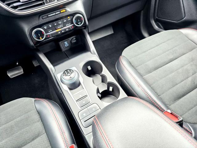 used 2022 Ford Escape car, priced at $27,800