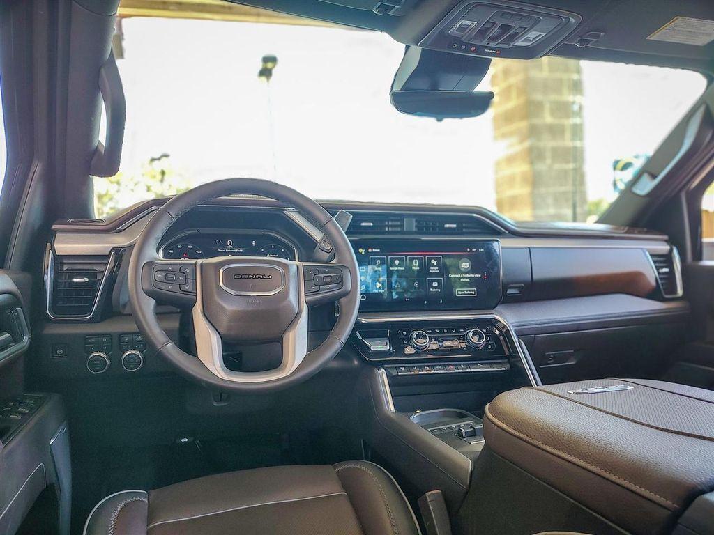 used 2025 GMC Sierra 2500 car, priced at $80,800