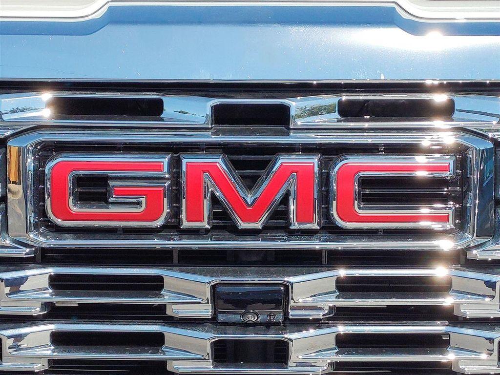 used 2025 GMC Sierra 2500 car, priced at $80,800