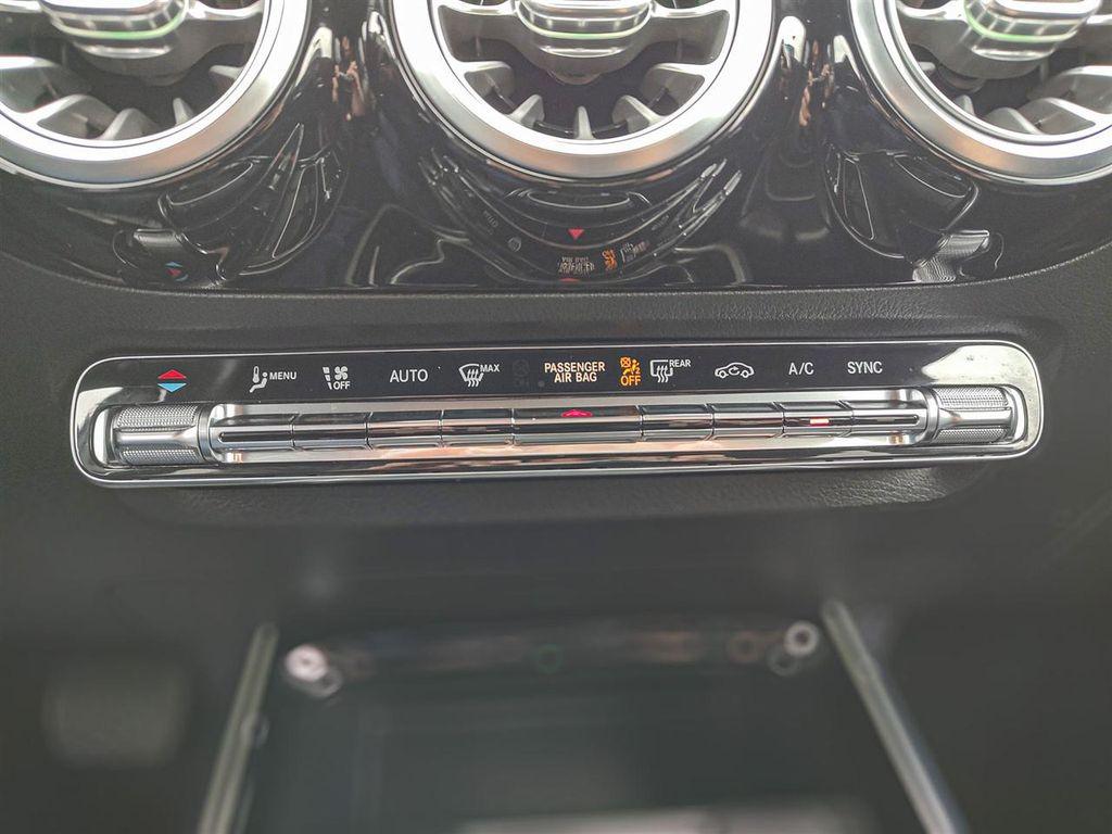 used 2021 Mercedes-Benz GLA 250 car, priced at $28,100