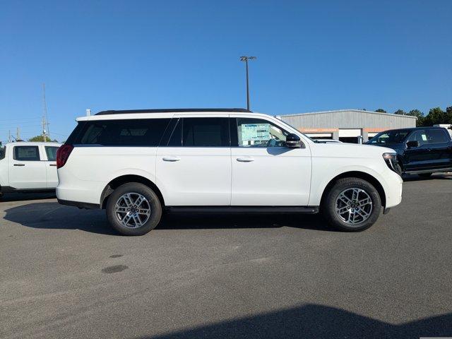 new 2025 Ford Expedition Max car, priced at $71,655