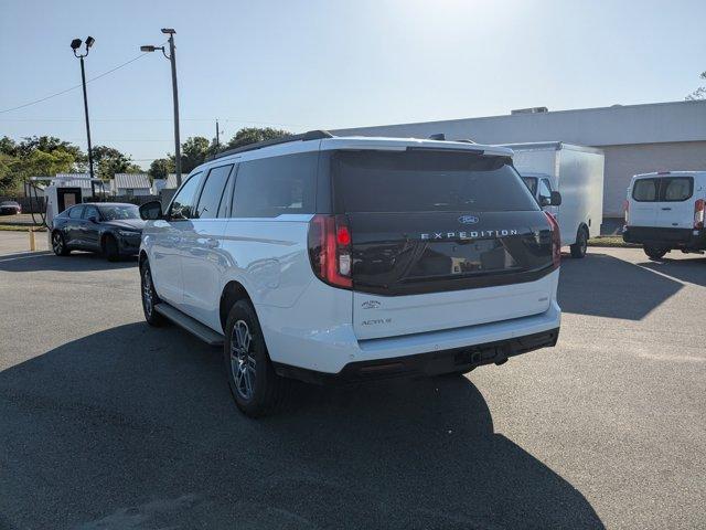 new 2025 Ford Expedition Max car, priced at $71,655