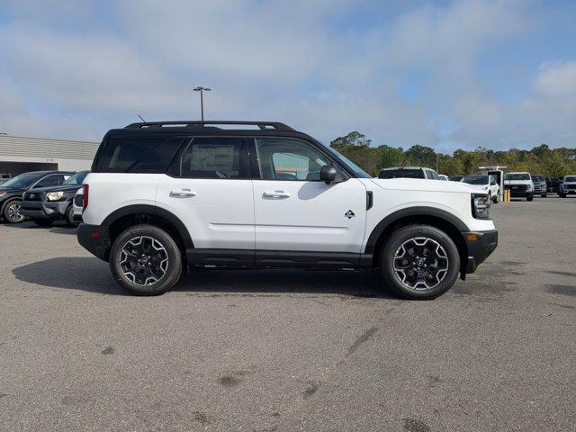 new 2025 Ford Bronco Sport car, priced at $39,865