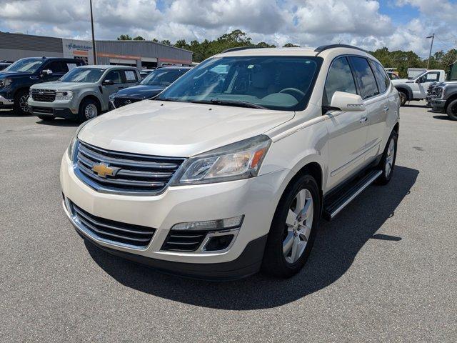 used 2014 Chevrolet Traverse car, priced at $10,300