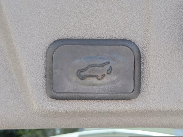 used 2014 Chevrolet Traverse car, priced at $10,300