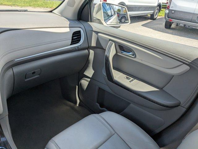 used 2014 Chevrolet Traverse car, priced at $10,300