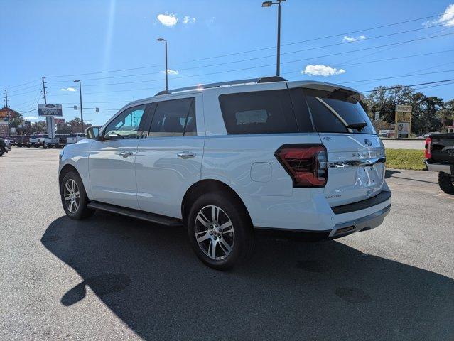 used 2024 Ford Expedition car, priced at $52,900