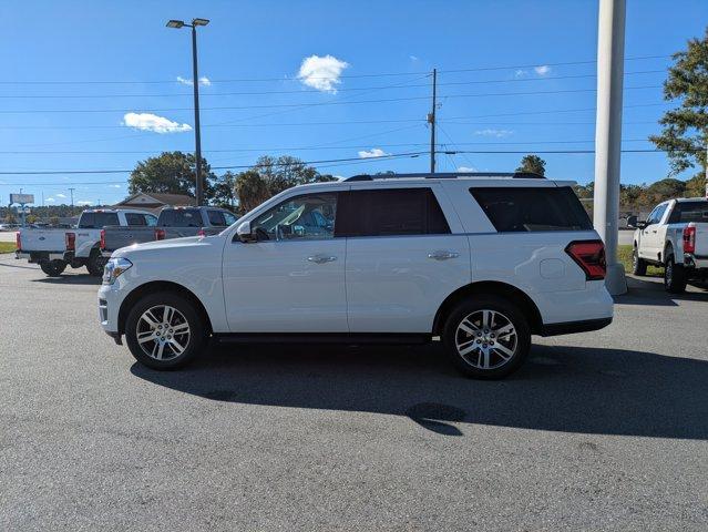 used 2024 Ford Expedition car, priced at $52,900