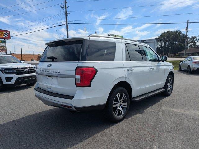 new 2024 Ford Expedition car, priced at $72,090