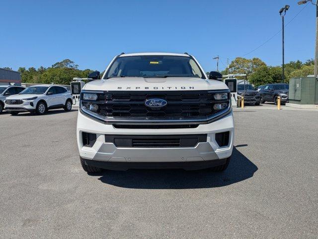 new 2025 Ford Expedition car, priced at $80,390