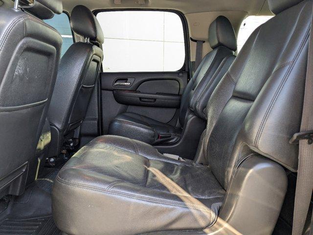 used 2012 Chevrolet Suburban car, priced at $12,000