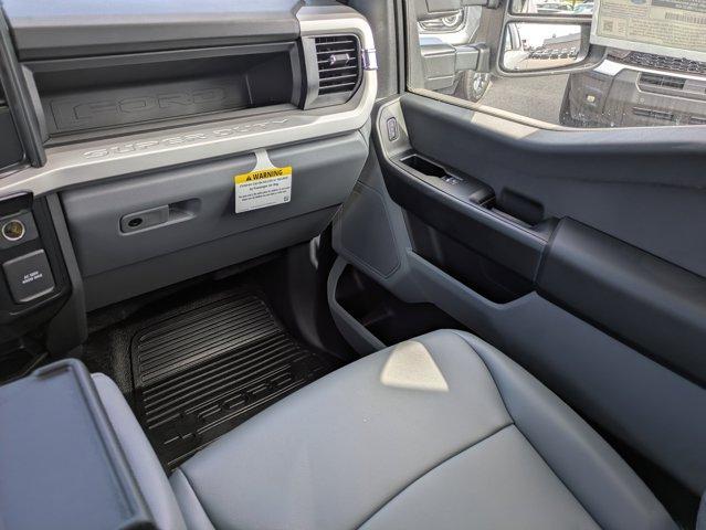 new 2025 Ford F-250 car, priced at $51,175