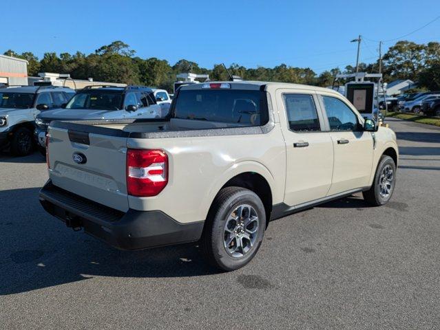 new 2025 Ford Maverick car, priced at $35,025
