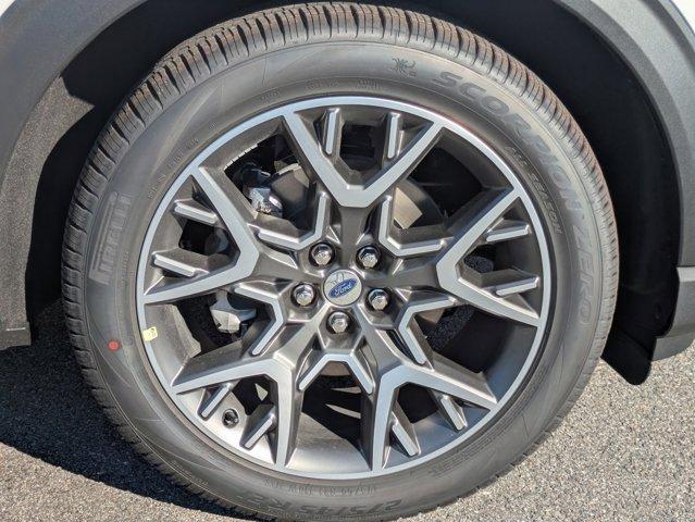 new 2025 Ford Explorer car, priced at $60,195