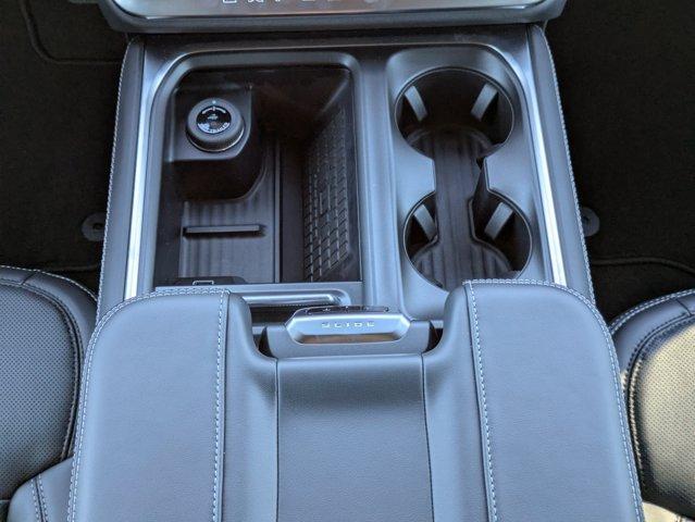 new 2025 Ford Expedition car, priced at $81,015