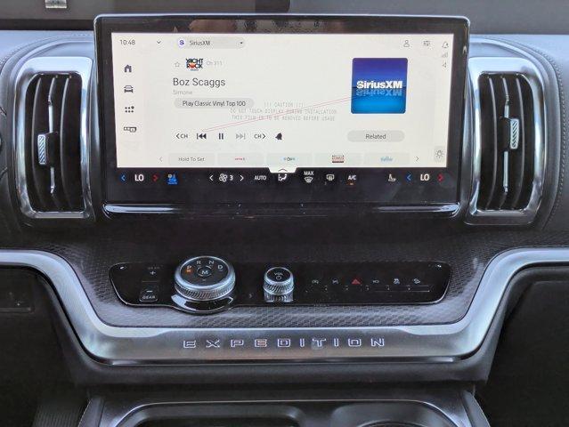 new 2025 Ford Expedition car, priced at $81,015