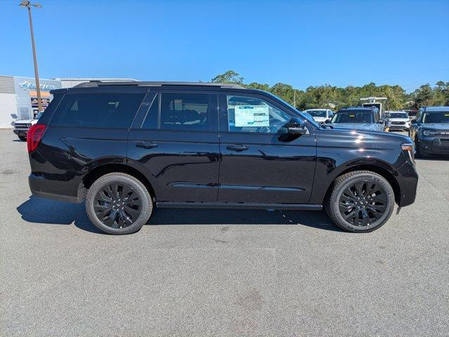 new 2025 Ford Expedition car, priced at $81,015
