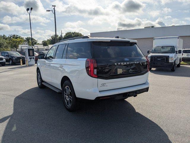 new 2025 Ford Expedition car, priced at $69,205