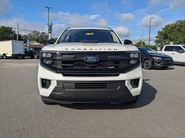 new 2025 Ford Expedition car, priced at $69,205