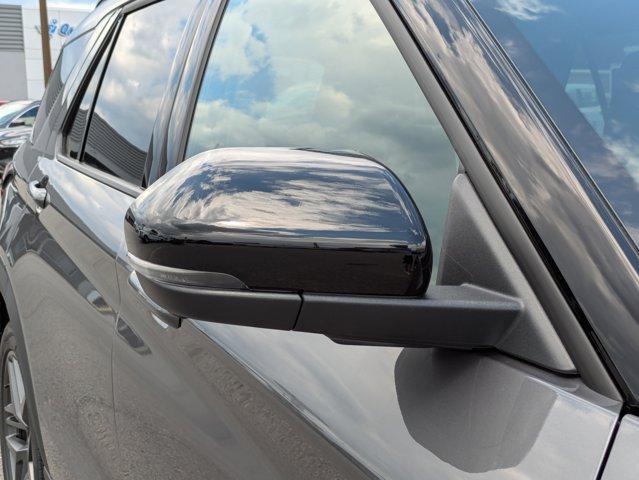 new 2025 Ford Explorer car, priced at $49,635