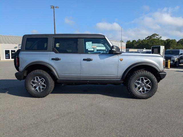 new 2024 Ford Bronco car, priced at $65,385