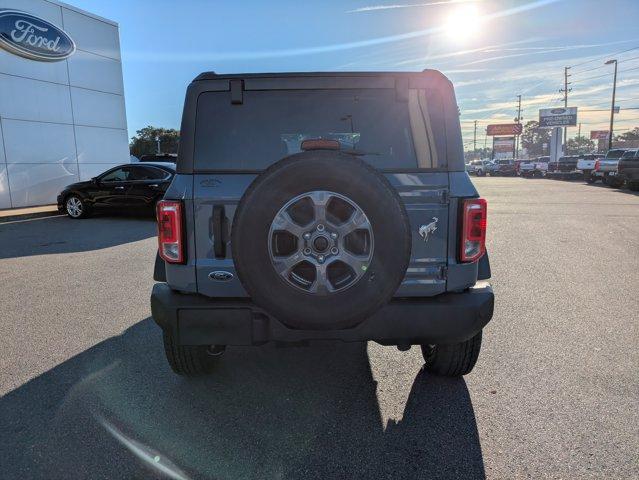 new 2025 Ford Bronco car, priced at $50,260