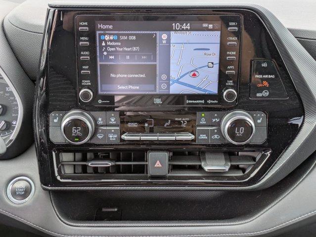 used 2021 Toyota Highlander car, priced at $37,400