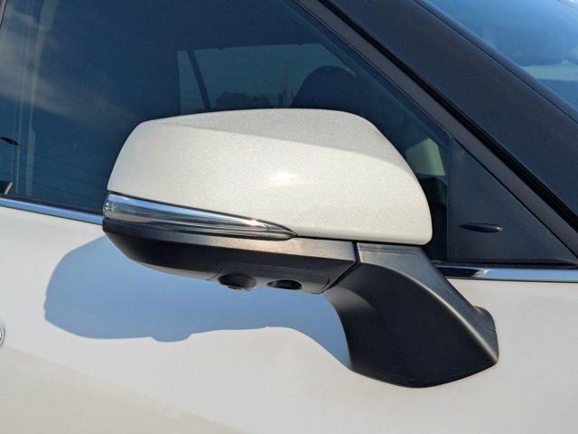 used 2024 Toyota Highlander car, priced at $51,900