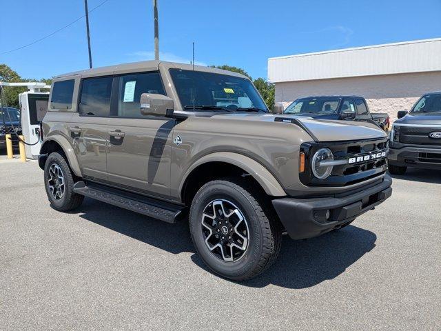 new 2025 Ford Bronco car, priced at $58,155